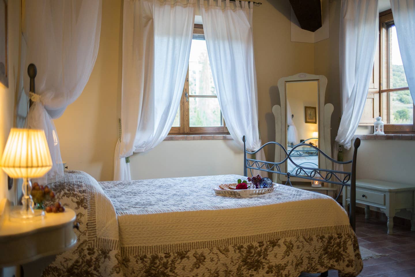 Cortona - Tramonti - Villa with  5 bedrooms 6 bathrooms sleeps up to 10