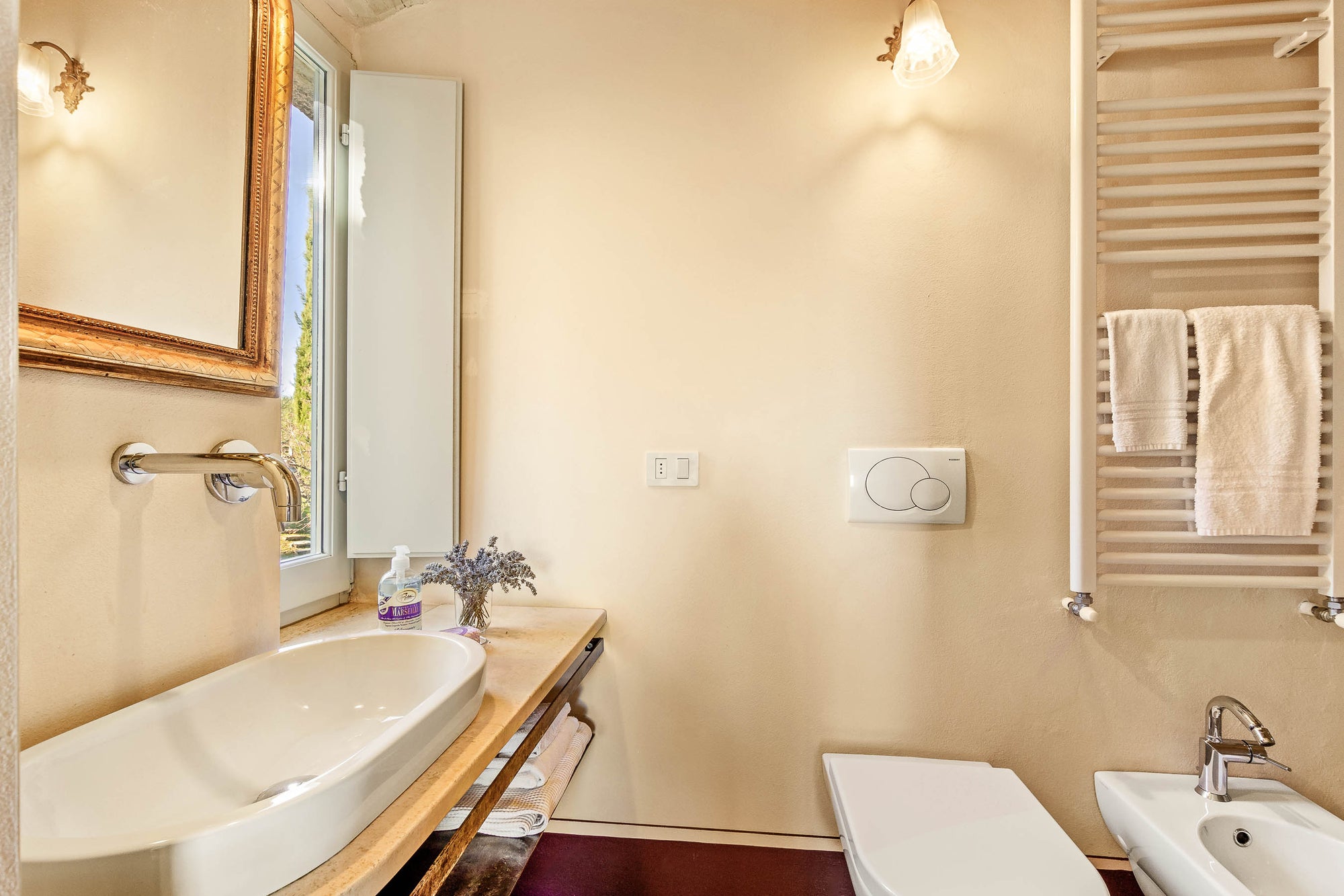 Quercus - Tuscan Villa with Private Pool & Winery near the Val d’Orcia | Sleeps 6