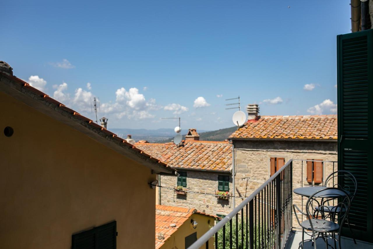 Cortona Lucia - 2 bedroom apartment in historic centre