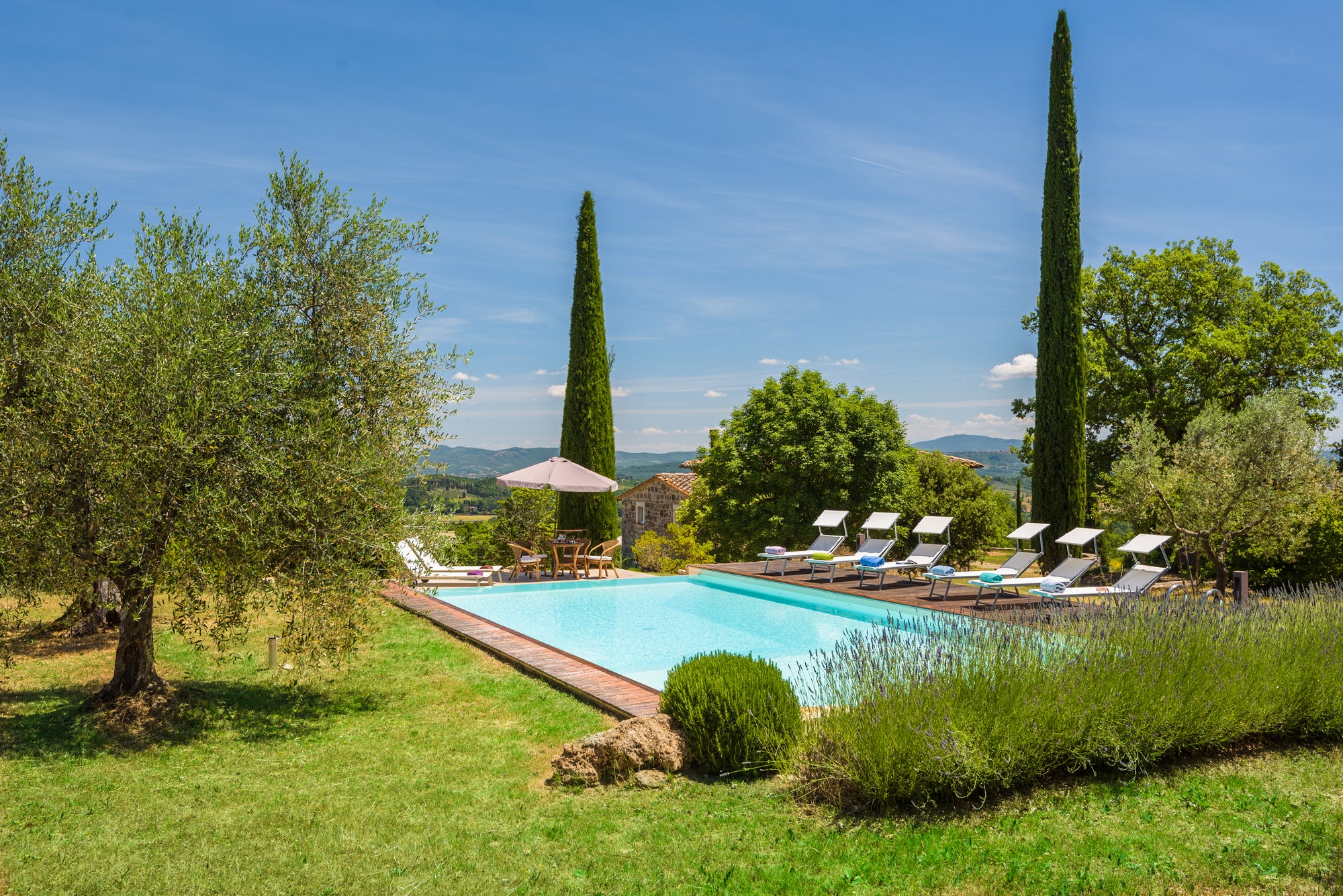 Quercus - Tuscan Villa with Private Pool & Winery near the Val d’Orcia | Sleeps 6
