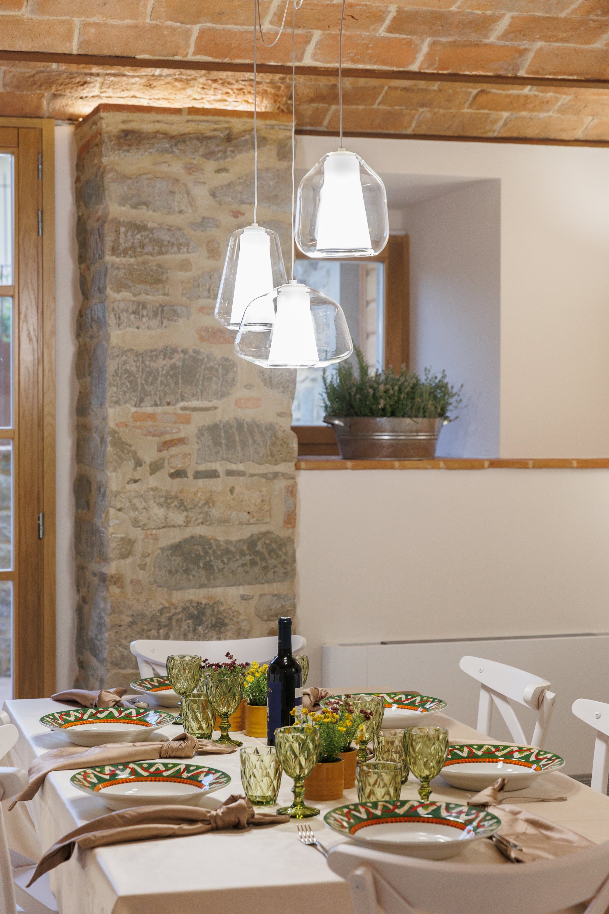 Tramonto Vista - Cortona centre, sleeps 6 3 bedrooms 3 bathroom