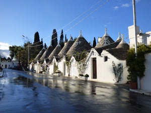 Puglia, Alberobello Trulli homes, UNESCO site, Come enjoy the amazing region  or Pugliawith us.