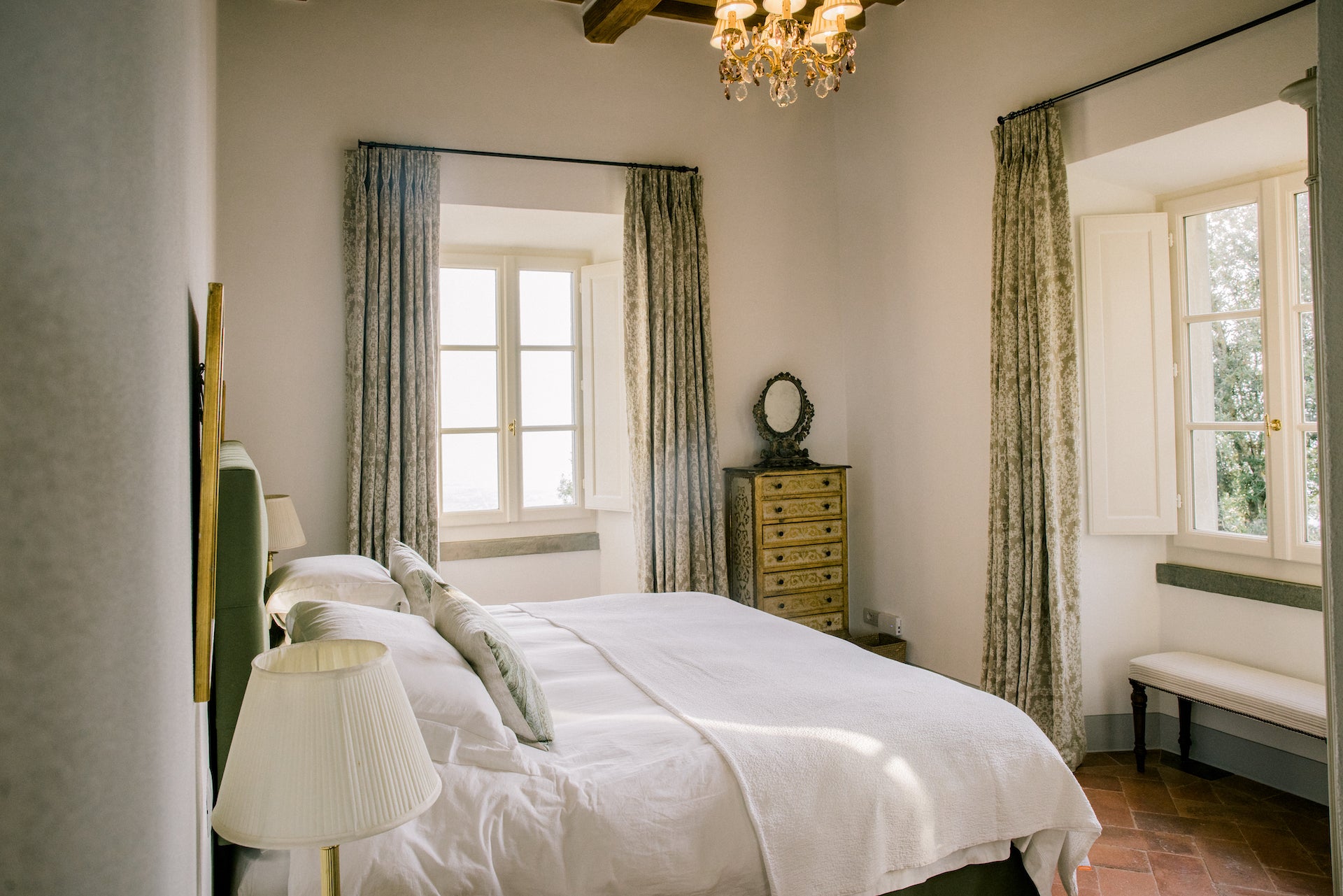 Palazzo Cortona - luxury villa in town, 7 bedrooms, 7 bathrooms
