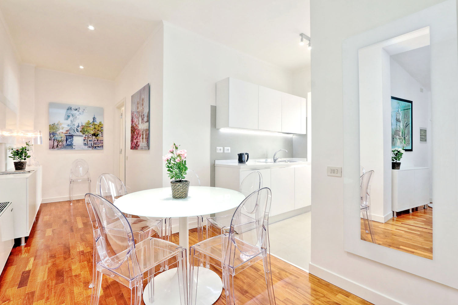 Margutta Terrace - Rome  2 bedroom large apartment with Terrace