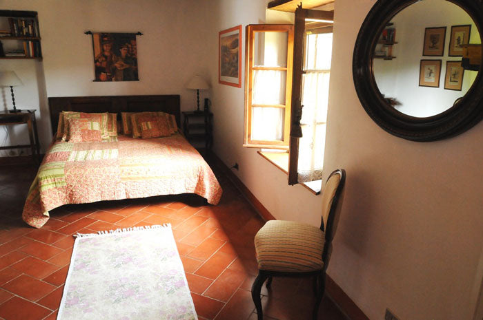 Casa Centoquatro - sleeps 6 add guest house up to 10
