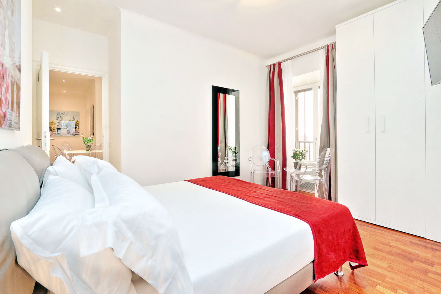 Margutta Terrace - Rome  2 bedroom large apartment with Terrace