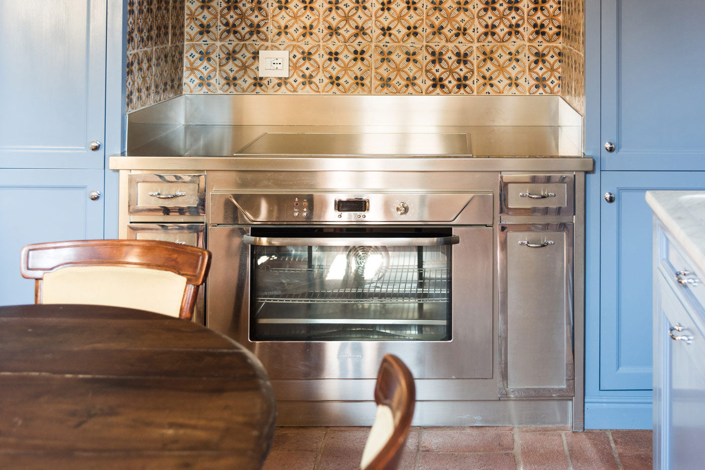 CentoCinquanta - luxury villa in Chianti, sleeps up to 16