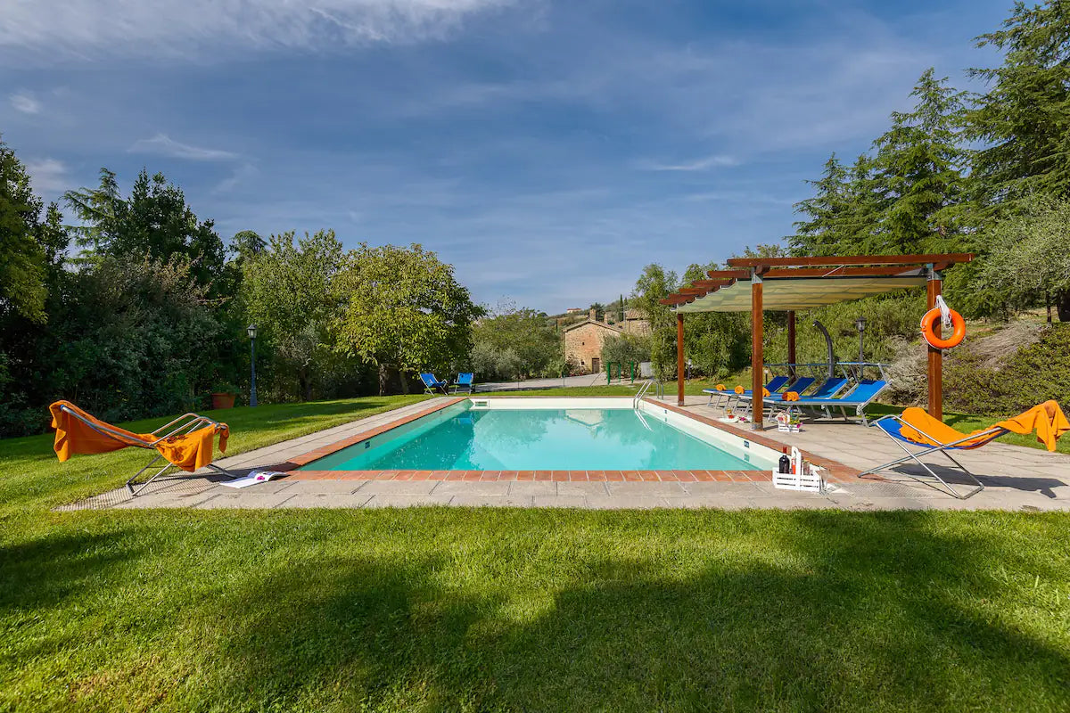 Antico Frantoio  - Sleeps 10, up to 15 with guest house