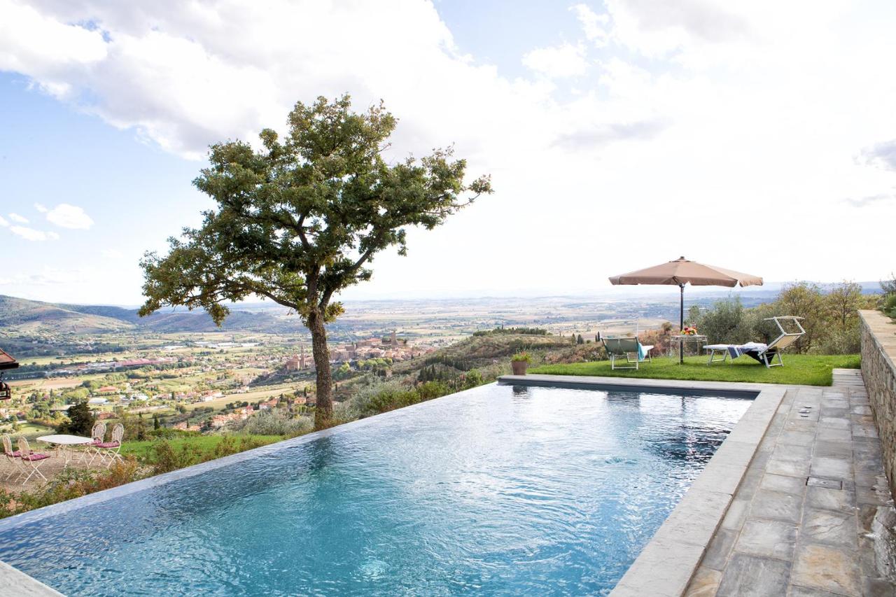 BellaVista - Tuscan villa near Cortona sleeps 4