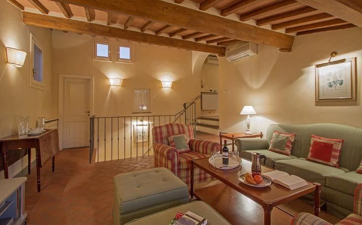 Signorelli - Florence penthouse apartment sleeps up to 5