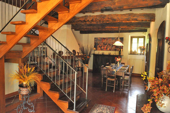Casa Centoquatro - sleeps 6 add guest house up to 10
