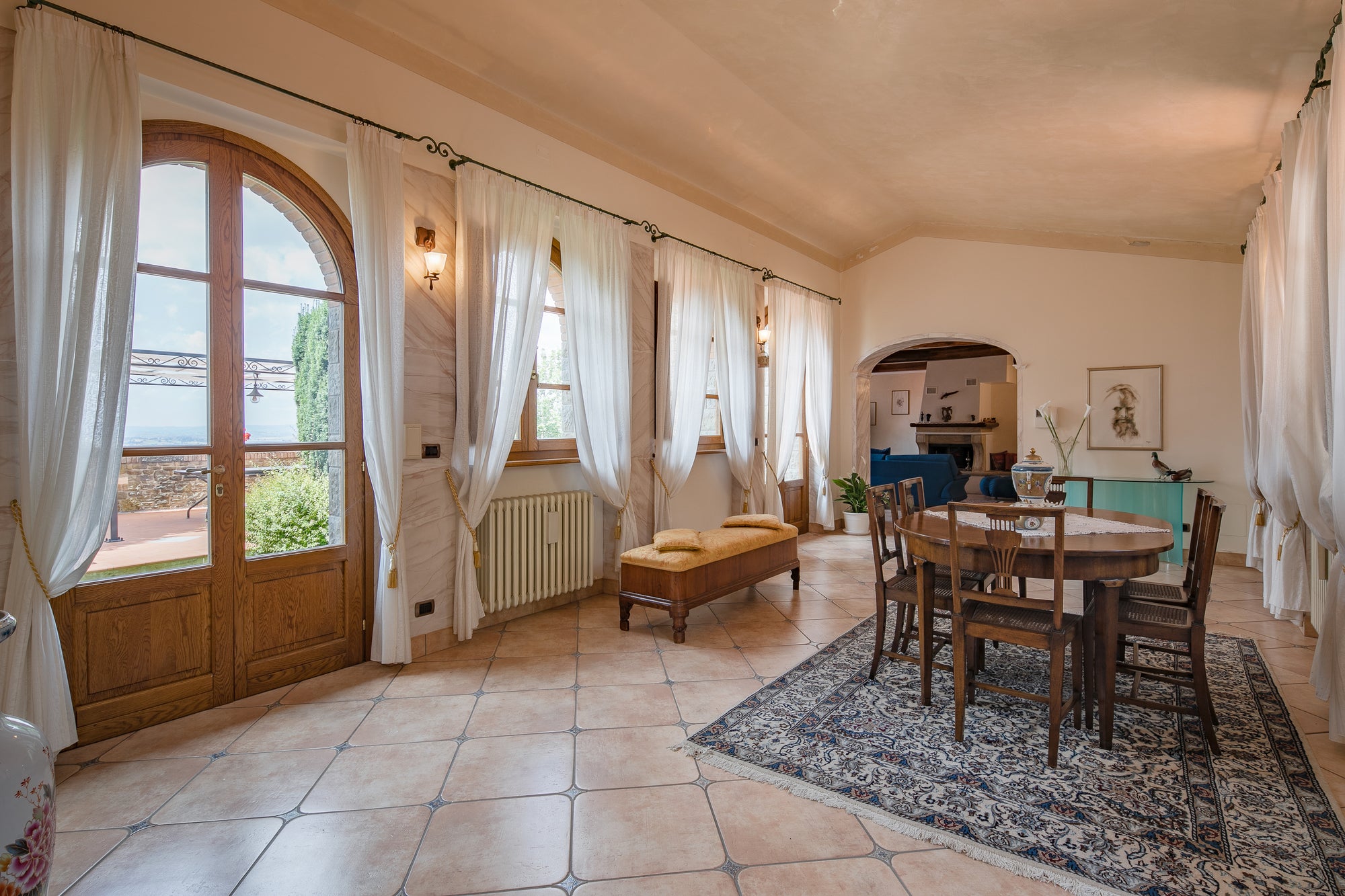 Corte Cortona - villa near Cortona sleeps 8