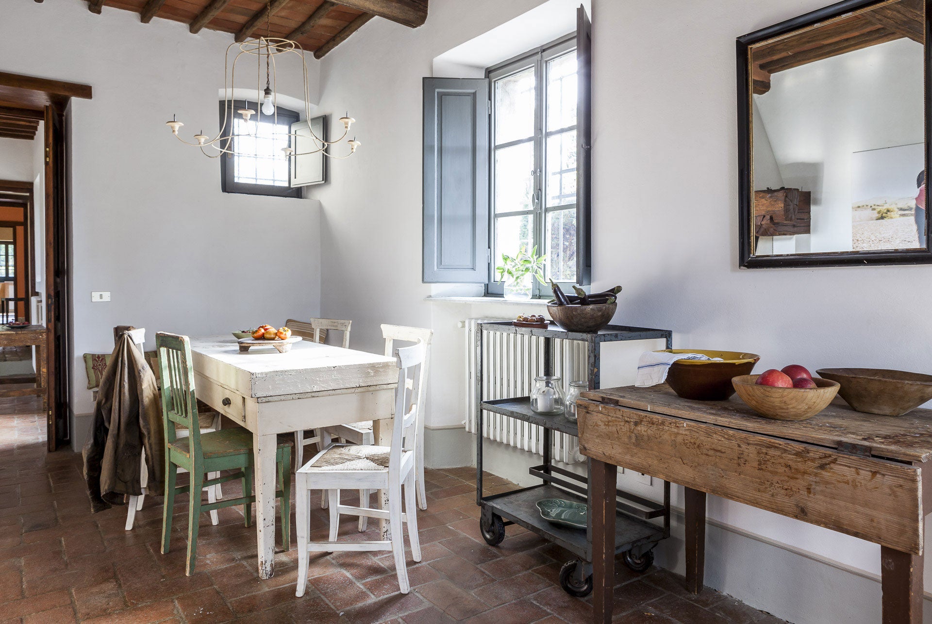 CentoQuarantaQuatro sleep up to 10 villa in Chianti