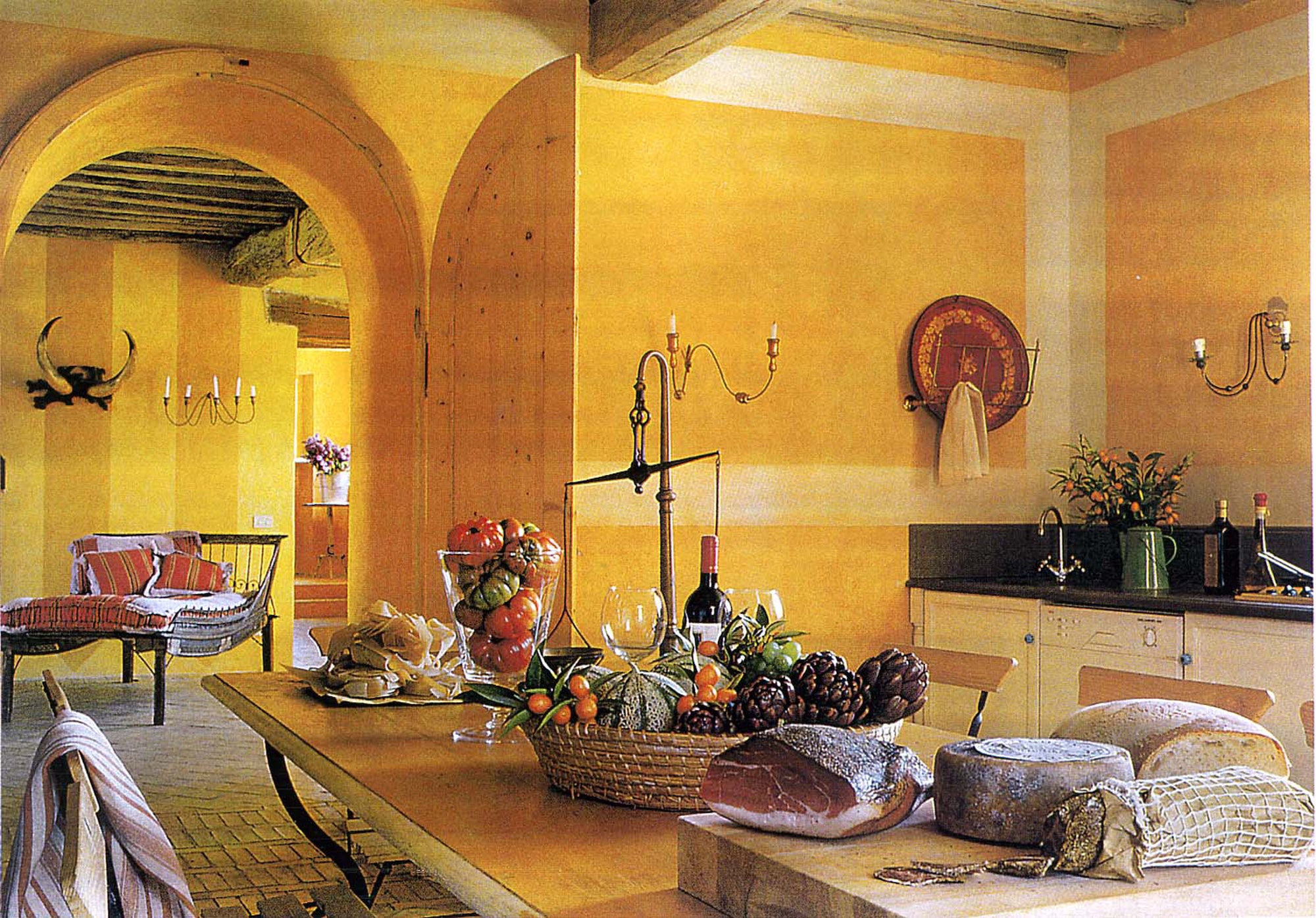 Lavacchio - Tuscan villa sleeps 10 with guest houses up to 18