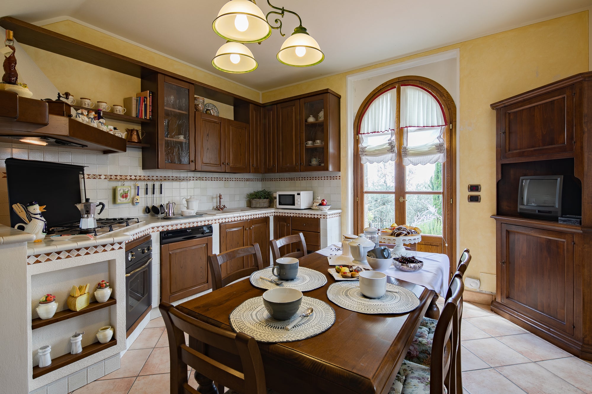 Corte Cortona - villa near Cortona sleeps 8