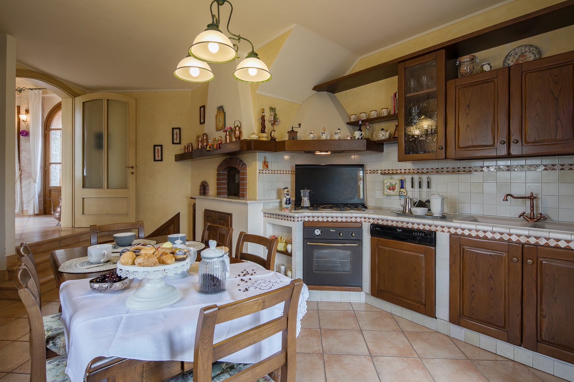 Corte Cortona - villa near Cortona sleeps 8