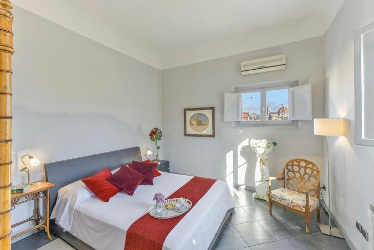 Pitti Vista - Florence view apartment sleeps up to 3