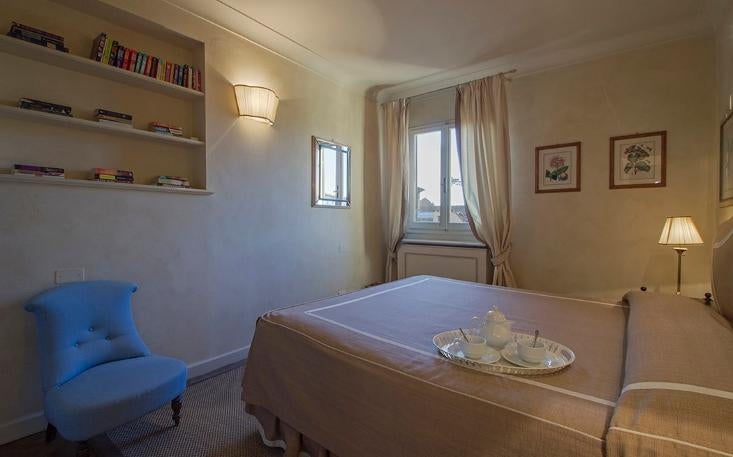 Signorelli - Florence penthouse apartment sleeps up to 5