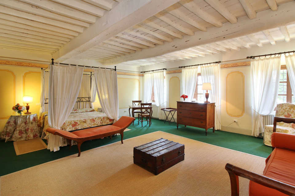 Buonvisi - sleeps up to 16