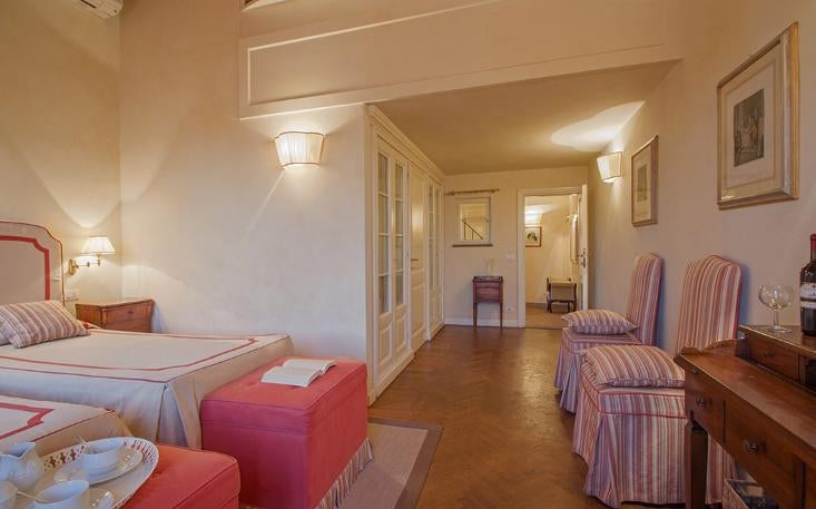 Signorelli - Florence penthouse apartment sleeps up to 5
