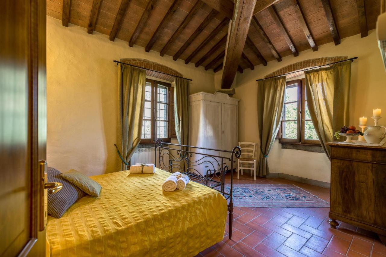 Antico Frantoio  - Sleeps 10, up to 15 with guest house