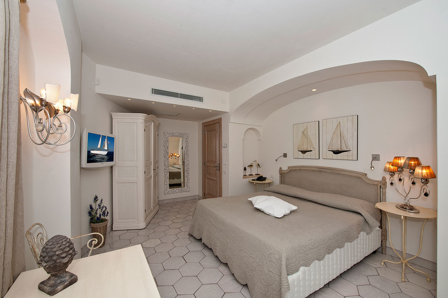 Luxury Positano villa sleeps 12  Villa Voltaire