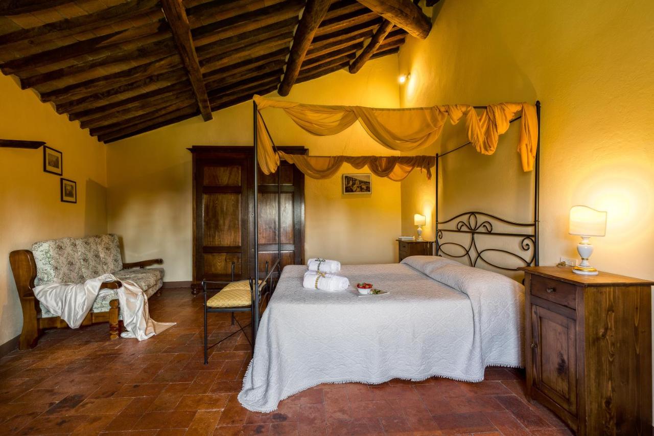 Antico Frantoio  - Sleeps 10, up to 15 with guest house