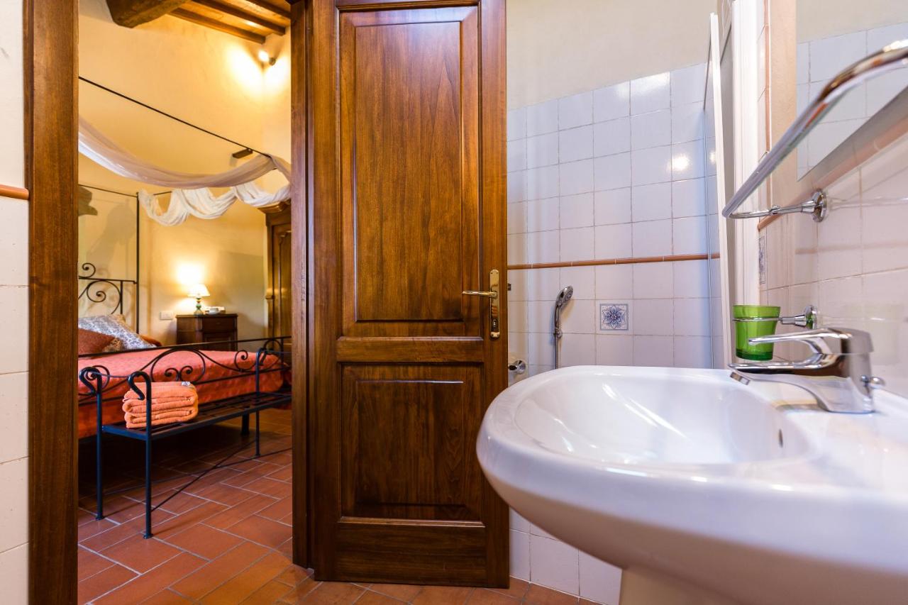 Antico Frantoio  - Sleeps 10, up to 15 with guest house
