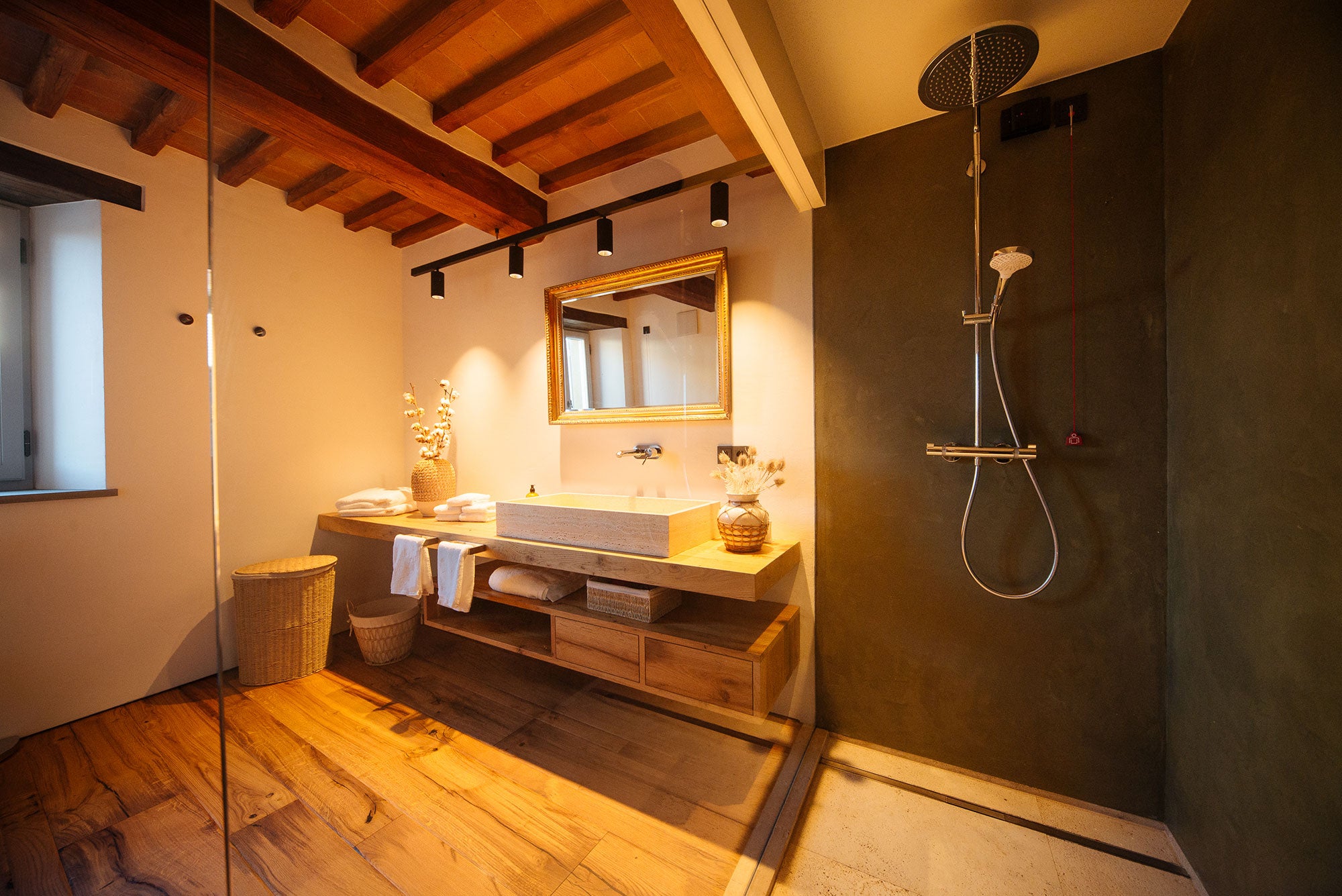 CentoSesanta lovely villa  in Chianti , sleeps up to 10