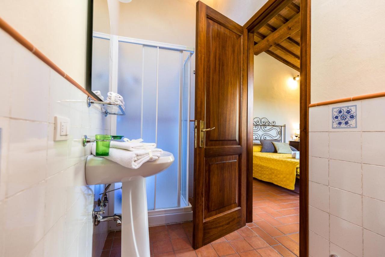 Antico Frantoio  - Sleeps 10, up to 15 with guest house