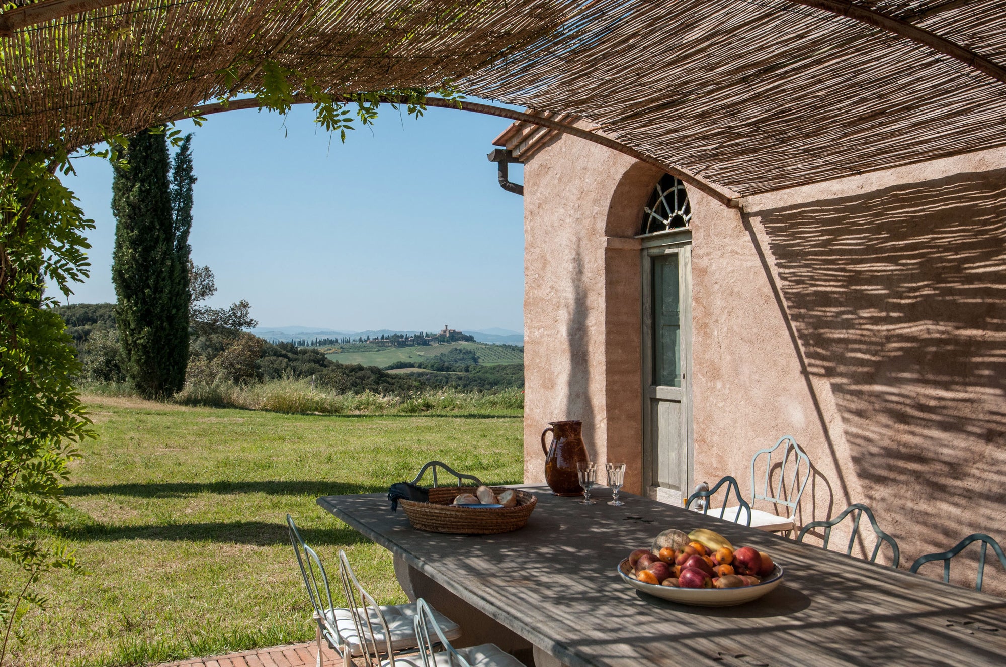 Lavacchio - Tuscan villa sleeps 10 with guest houses up to 18
