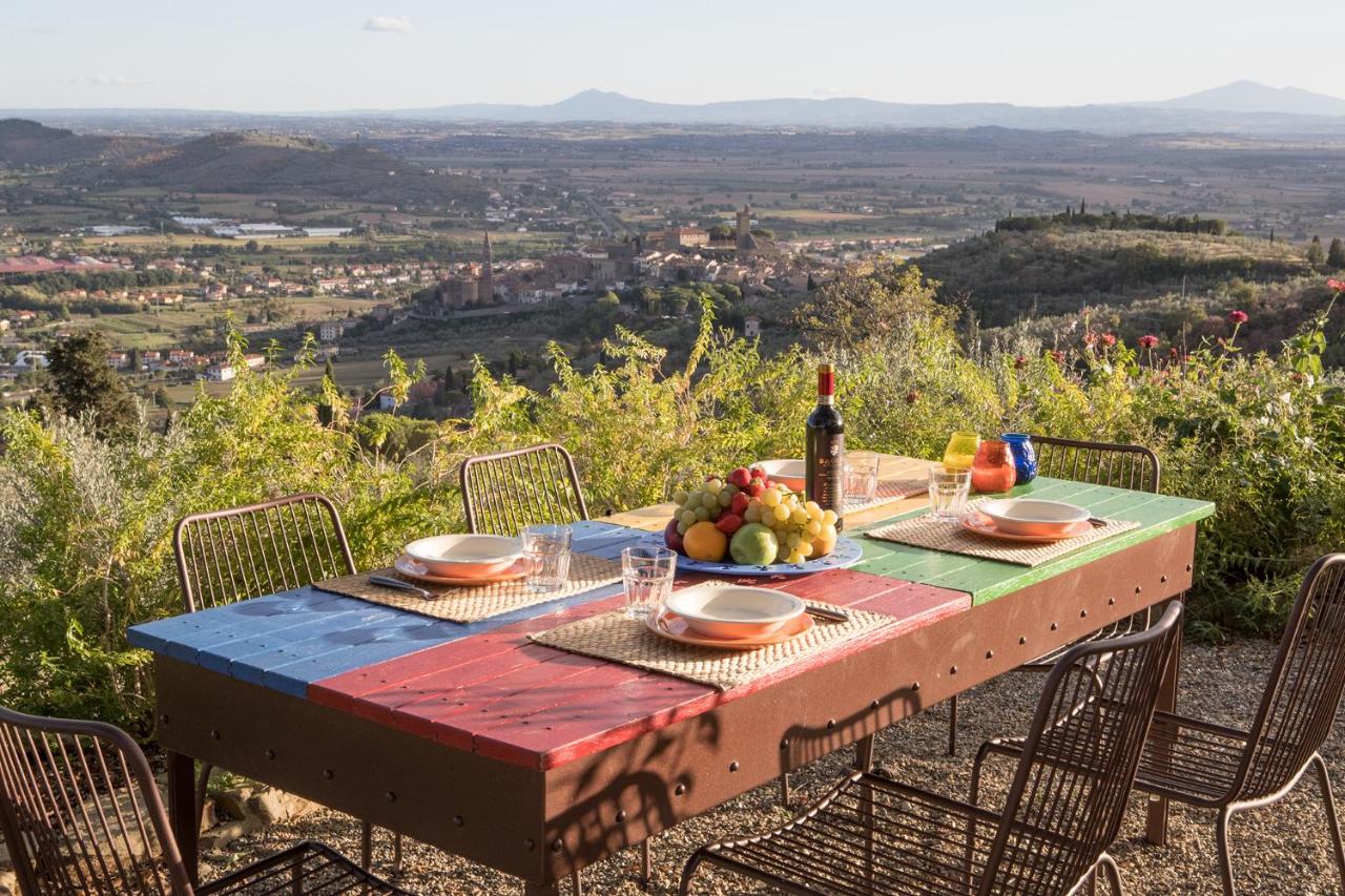 BellaVista - Tuscan villa near Cortona sleeps 4
