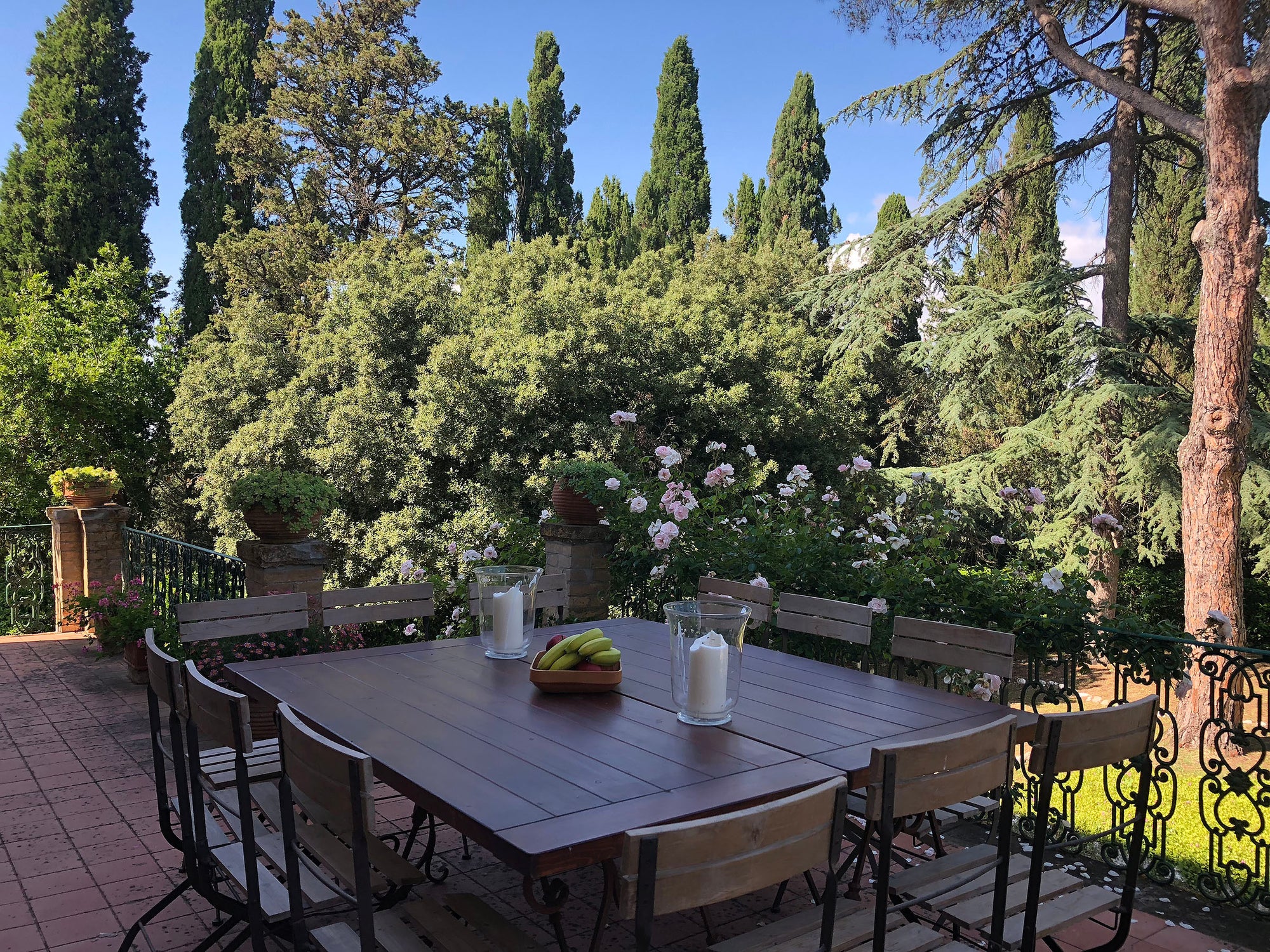Montegemoli, Villa sleep up to 14, 7 bedrooms 4 bathrooms near bolghieri wine region,