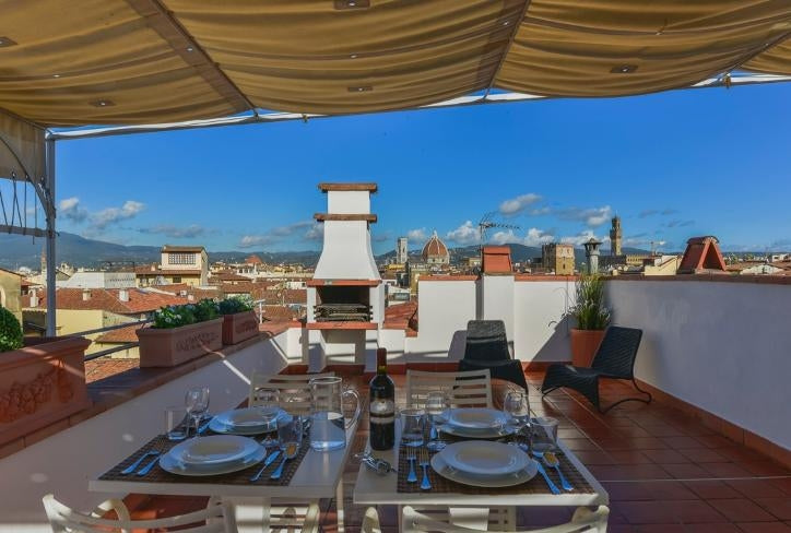 Pitti Vista - Florence view apartment sleeps up to 3