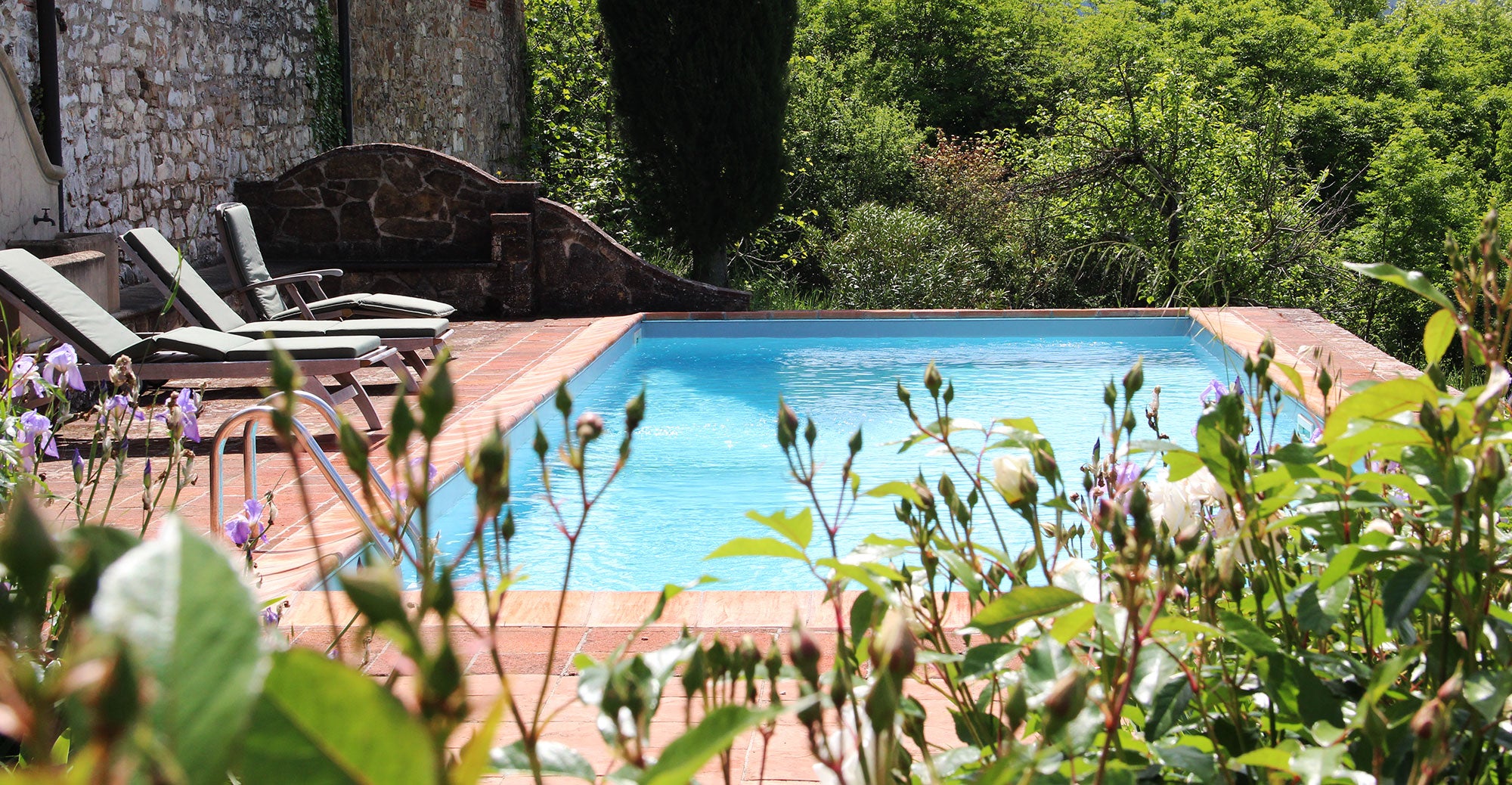 CentoQuarantaQuatro sleep up to 10 villa in Chianti