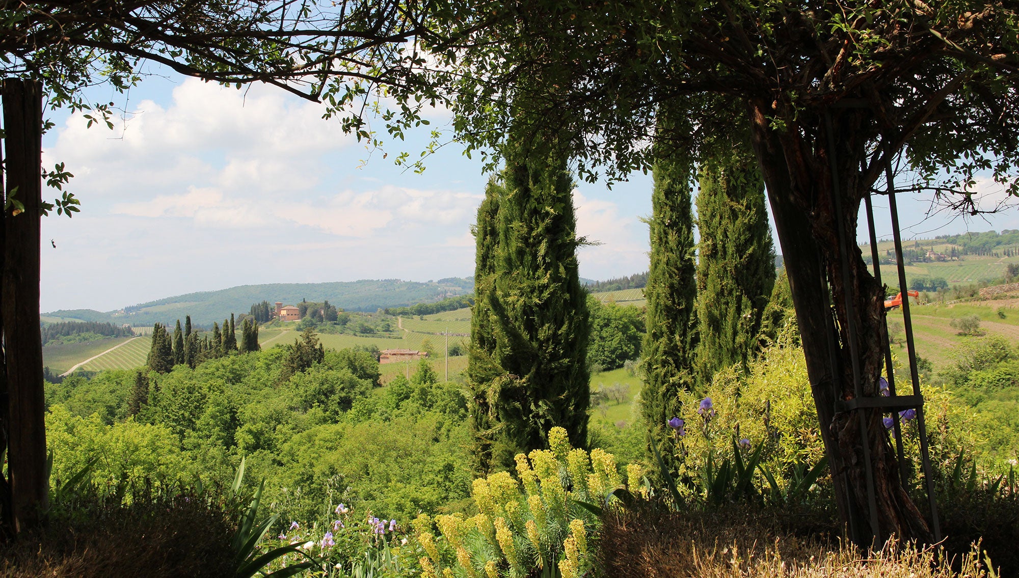CentoQuarantaQuatro sleep up to 10 villa in Chianti