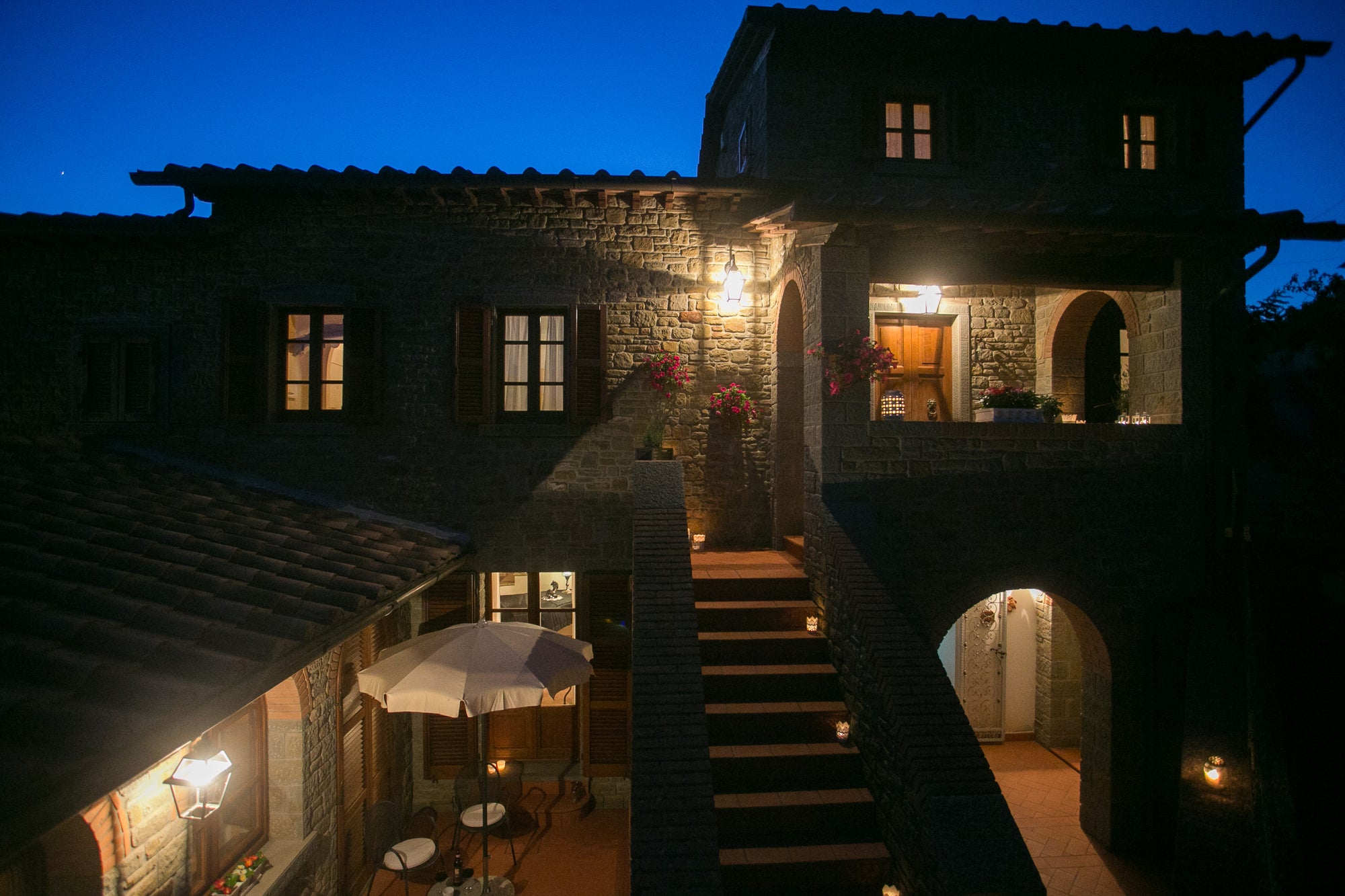 Corte Cortona - villa near Cortona sleeps 8