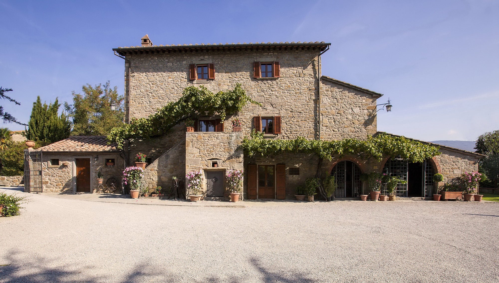 Podere Vittorio - beautiful agriturismo sleeps up to 25