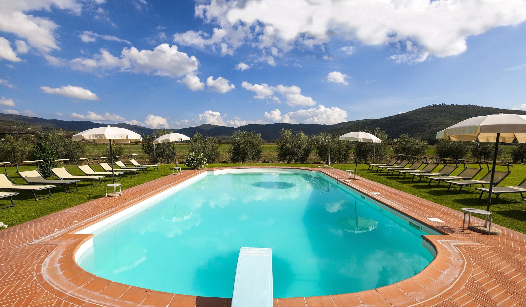 Podere Vittorio - Tobi Sotto Agriturismo in Tuscany sleeps 4