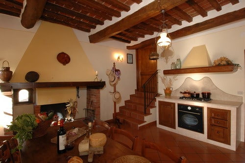 Podere Vittorio - beautiful agriturismo sleeps up to 25