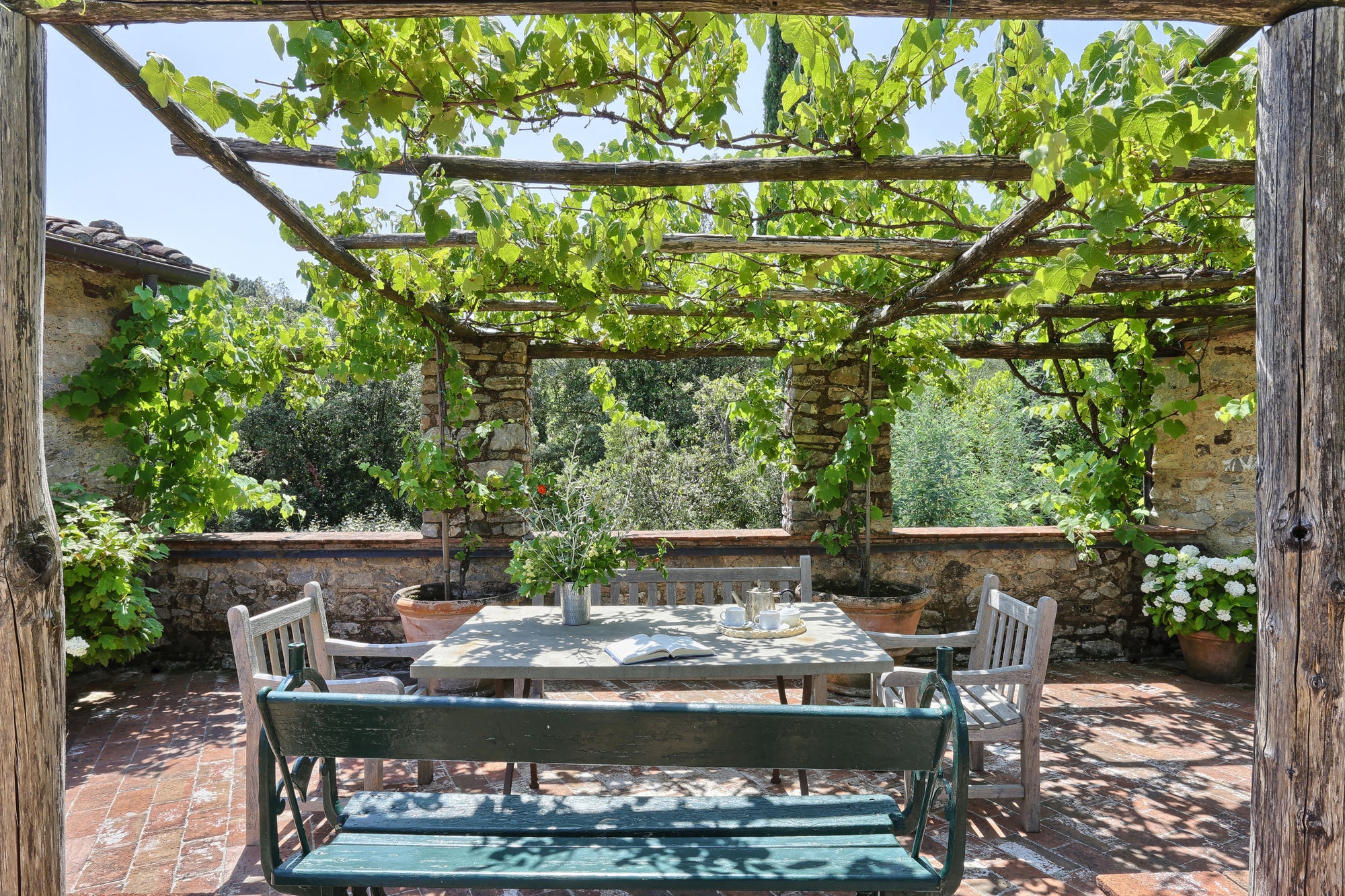 Sorgente - villa near Lucca sleep up to 10, 5 bedrooms, 6 bathrooms