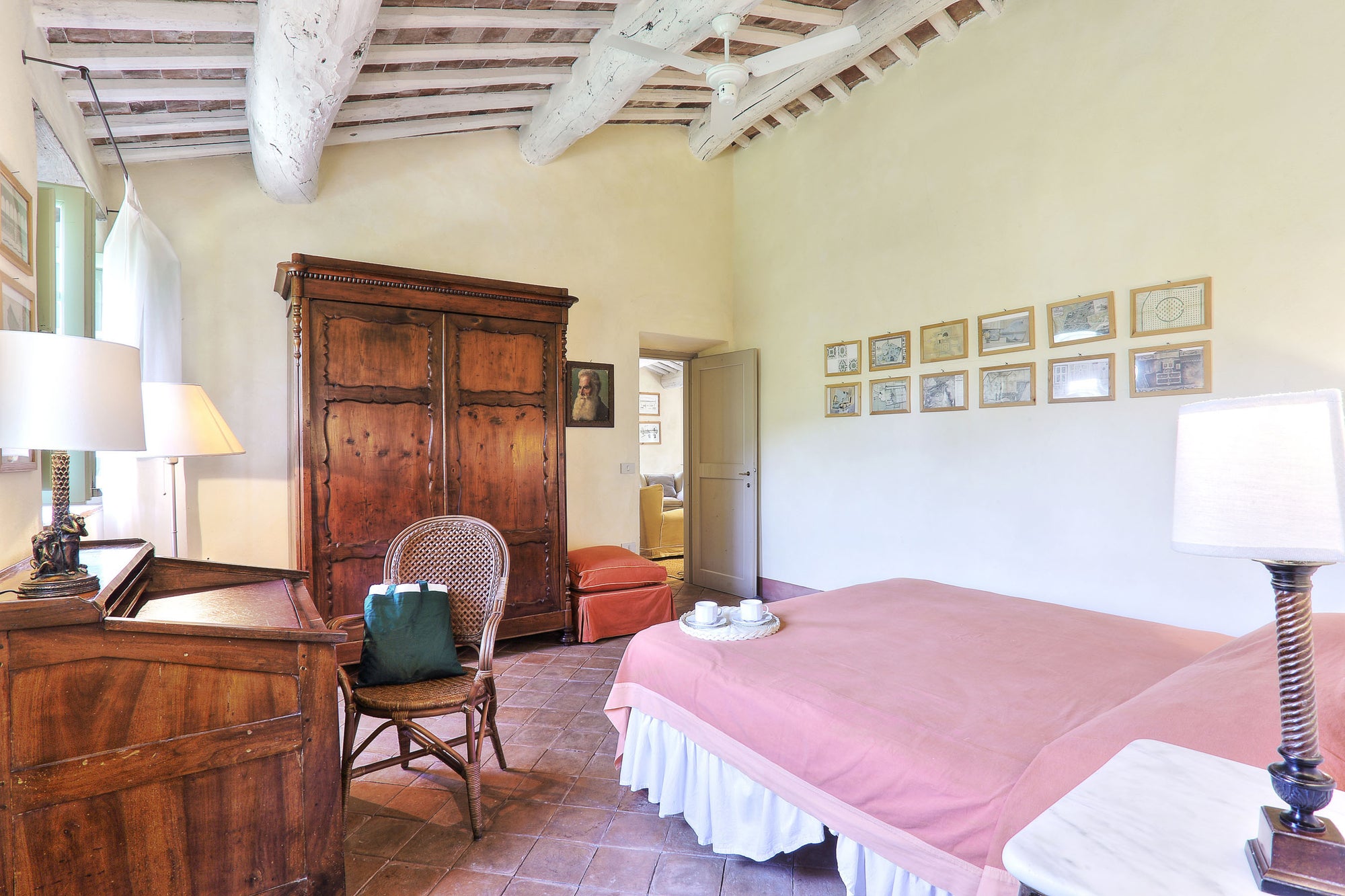 Sorgente - villa near Lucca sleep up to 10, 5 bedrooms, 6 bathrooms