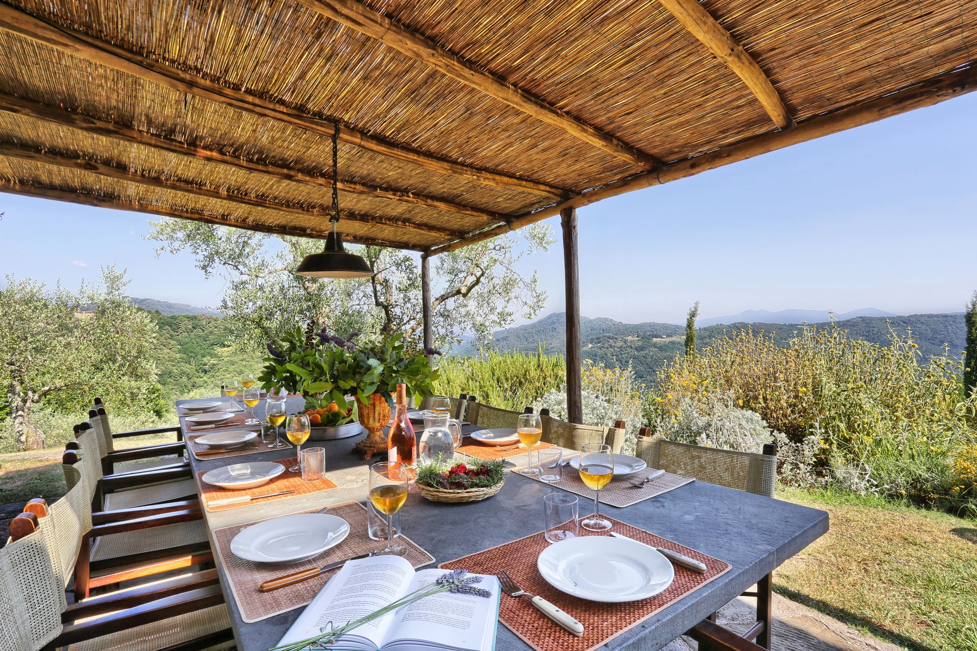 Sorgente - villa near Lucca sleep up to 10, 5 bedrooms, 6 bathrooms