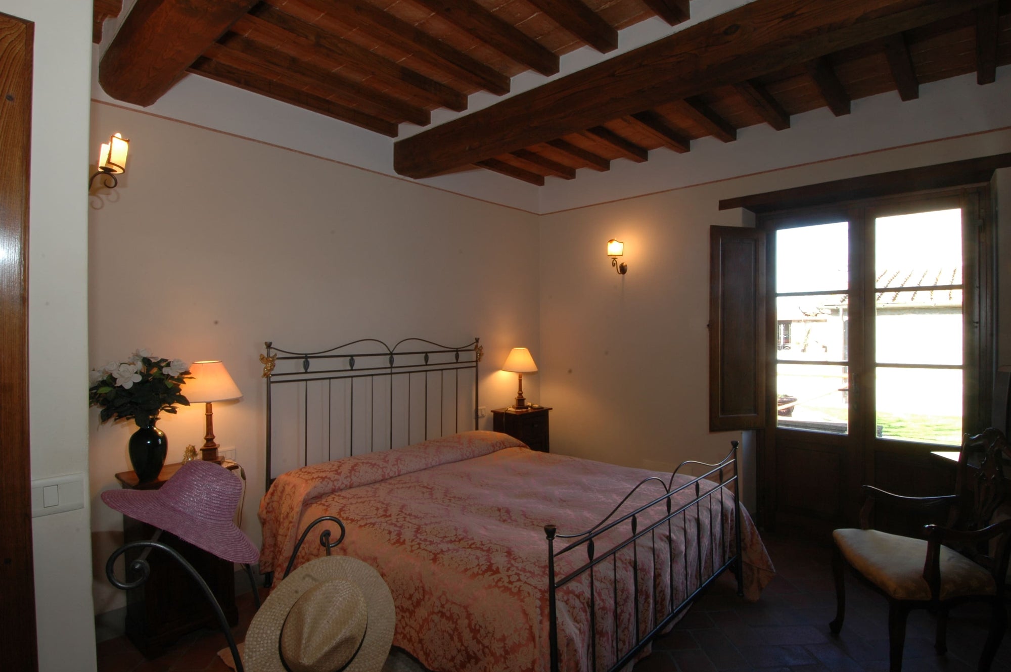 Podere Vittorio - Tobi Sotto Agriturismo in Tuscany sleeps 4