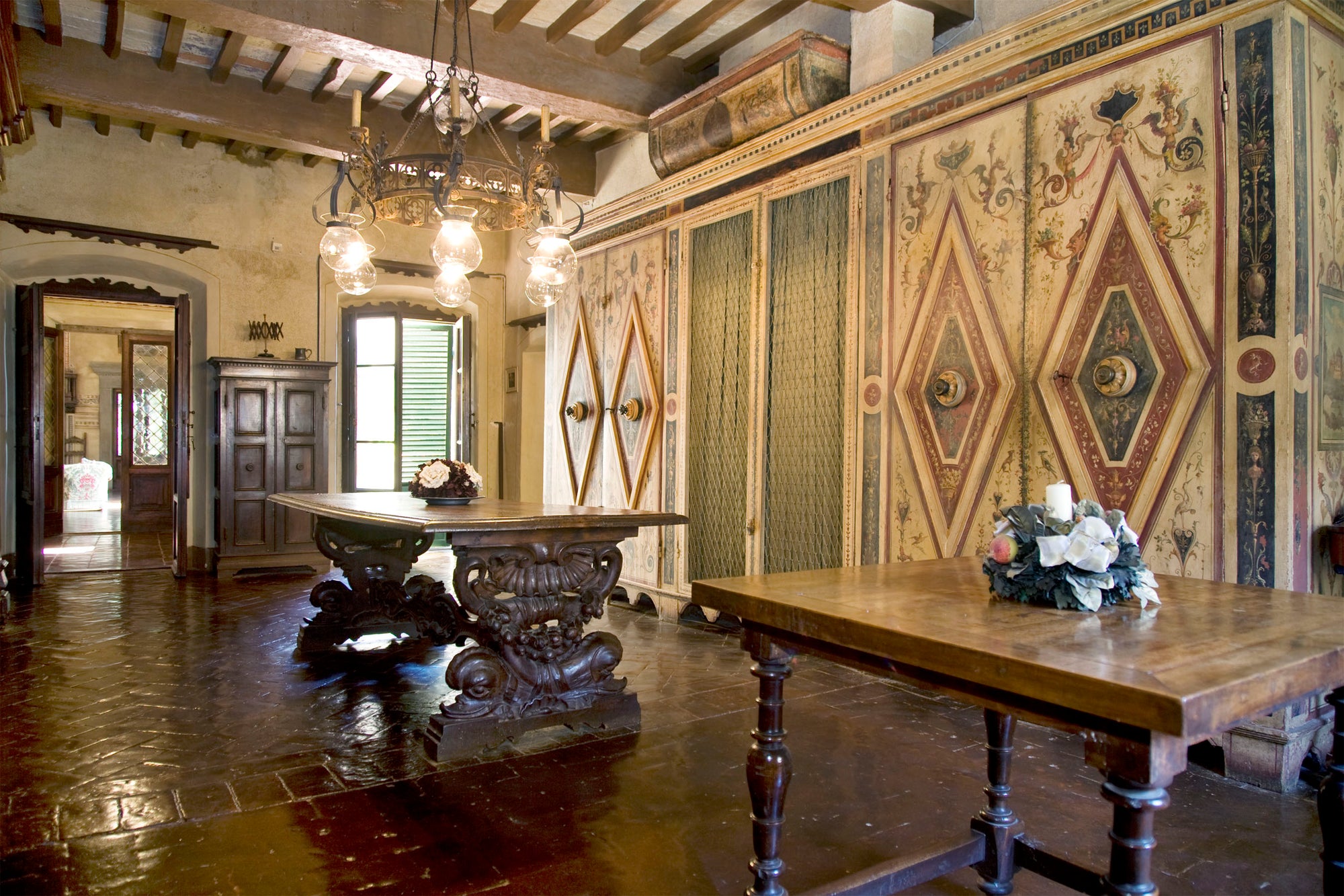 Montelopio - Tuscan villa sleeps up to 9, 5 bedrooms, 5 bathrooms
